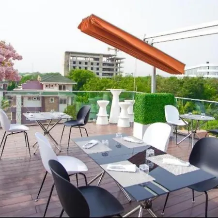 Ekros Grandprime Paris